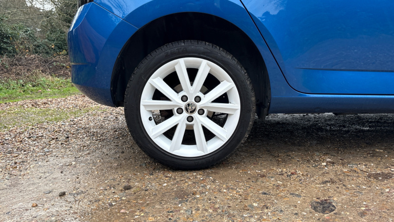 Skoda Fabia 1.2 TSI Colour Edition 5dr Petrol Hatchback